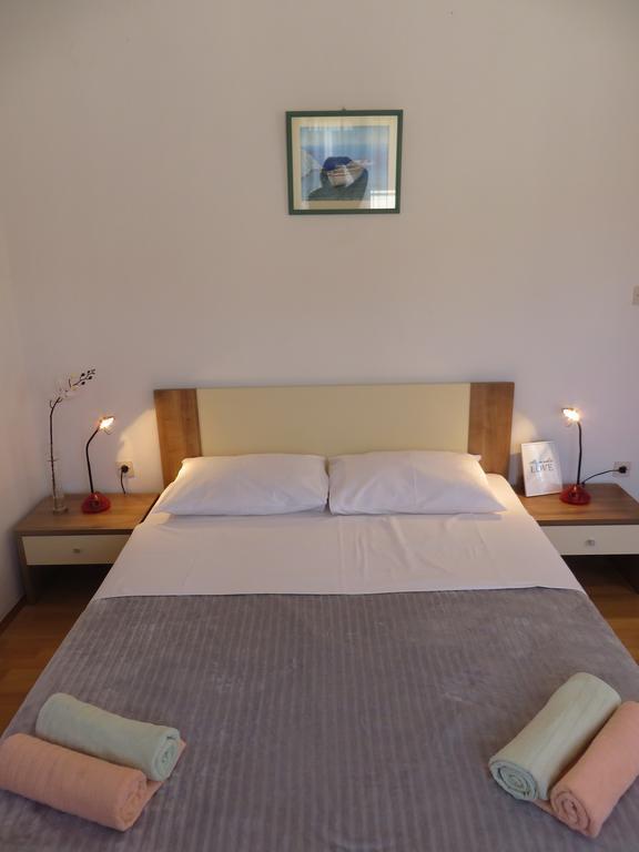 Apartment Karaba