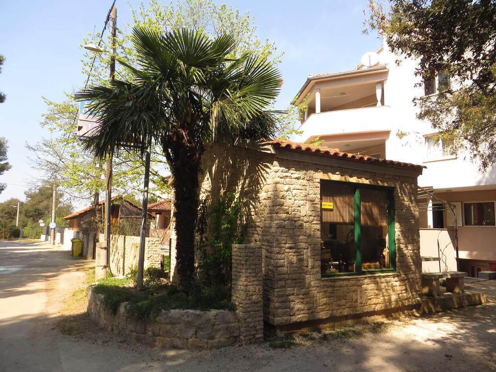 Apartment Karaba Pakoštane